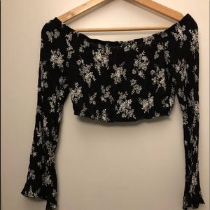 Long Sleeve Croptop